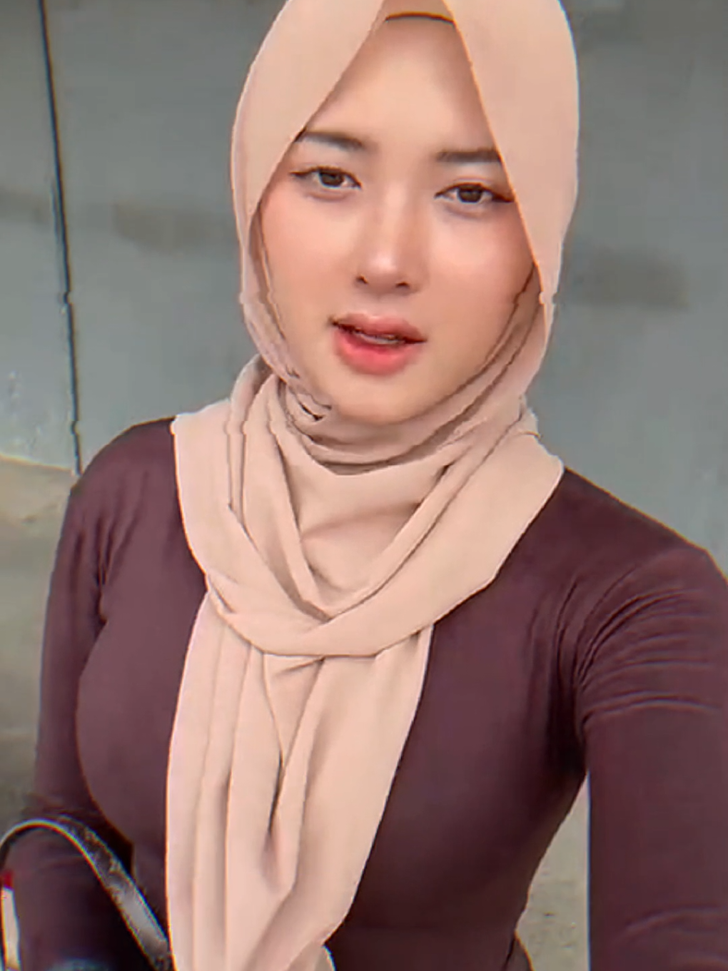 Miss Eve😘🥰 #fyp #foryoupage #4u #xyzbca #repost #jj #jedagjedug #remix #viral #tobrut #fakesituation #CapCut 