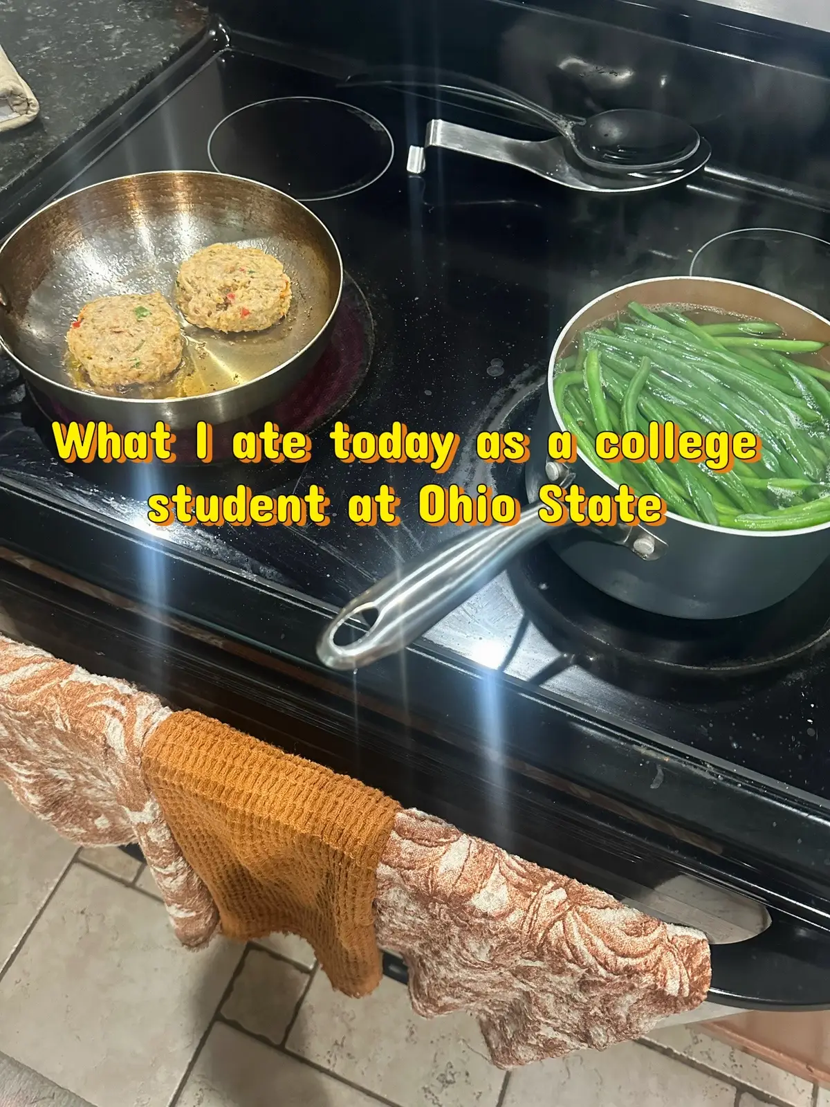 Sooo yummy I really liked all of these 🎃🧀🍿🍅 #wieiad #Foodie #collegeeats #collegelife #ohiostate 