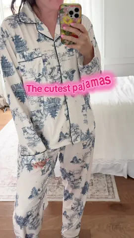Cute pajamas that aren’t too heavy! These are cute and comfortable. #pajamasallday #tiktokshopblackfriday #tiktokshopcybermonday #pajamasets #loungesets 