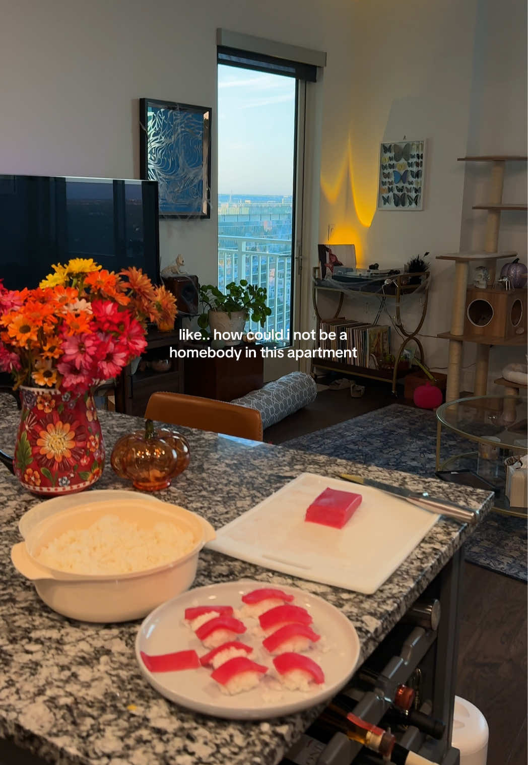 nothing hits like a night in with sushi for dinner 😌🤩 