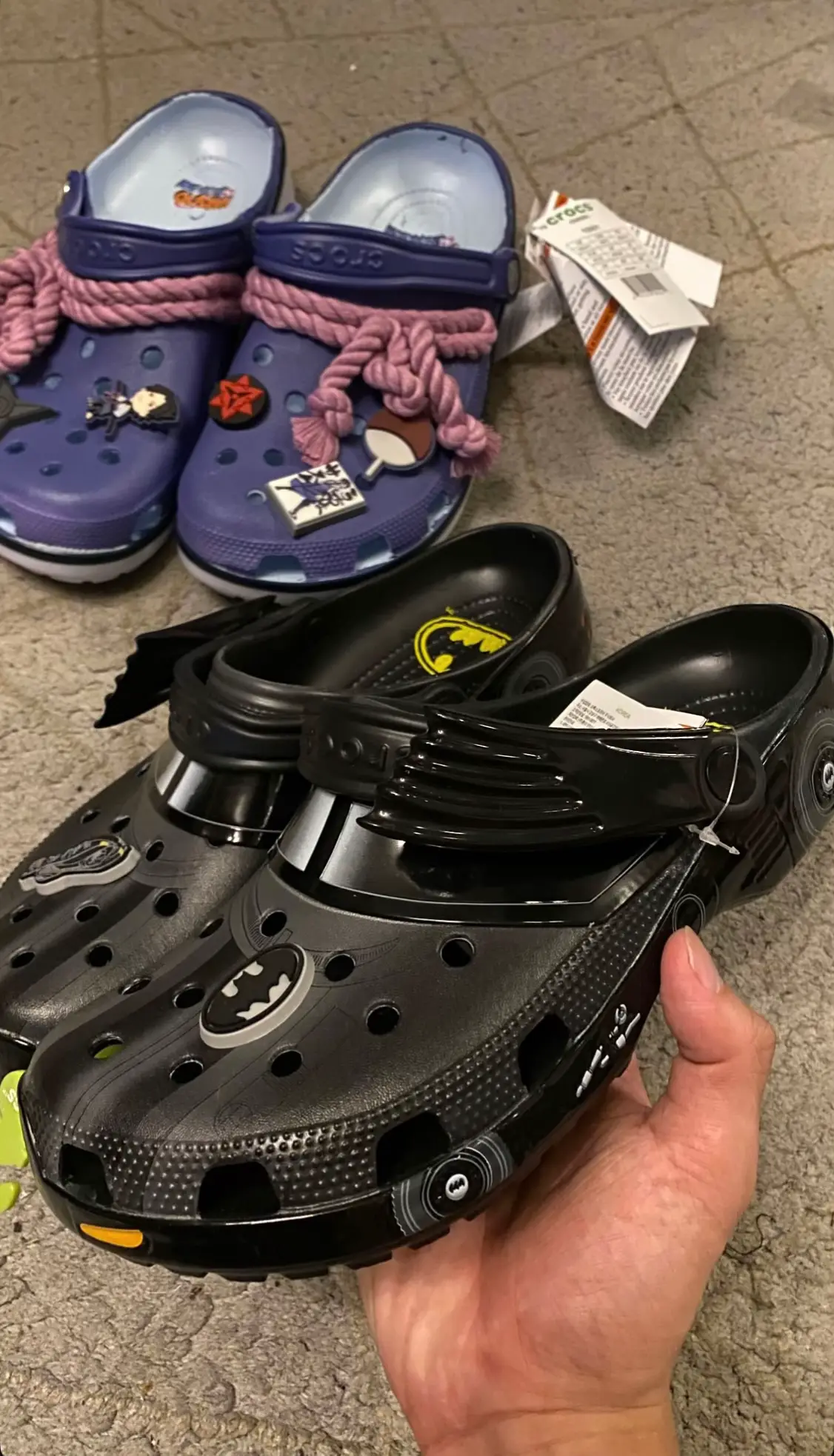 Order 2-5 day  Size : 36-44  ☎️: _orderall_  #crocs4life #crocs #crocsshoes #crocsbatman #crocsitachi 