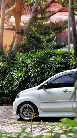 Kembali mencari tujuan 💙 #miong😼 #modifikasiavanzaxeniaindonesia #avanzaxeniasolution #avanzamodifikasi #fypシ゚  