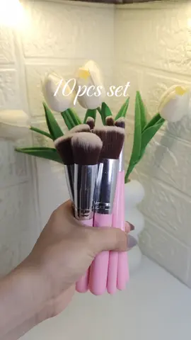 Perfect for beginners or kahit everyday makeup girlies 💅 #makeupbrushes #makeupbrushset #cosmeticbrush #budolfinds #tiktokbudol 