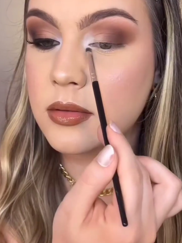 tutorial de maquillaje para resaltar tu belleza,inspírate y recrea 😍💄✨ #makeuptutorial #makeupinspo #makeuplovers #makeupideas #makeup 