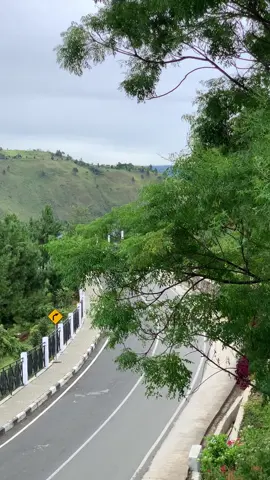 Tak mungkin berpaling - Slam ✍🏻.  #lagujiwang #slam #lagu90an 