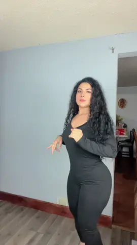 #así  o más tiesa 🥴😉