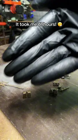 The precision is on point! 🫠 #medieval #craft 