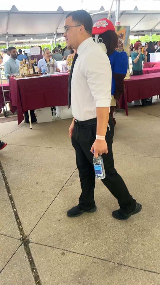 Buona sera e buon pomeriggio a tutti, guarda che bello simply the best like the Chatterbox in Pleasantville, New York enjoying the Westchester Dam#Chatterbox #fypage #amazing #Foodie #Enjoying 