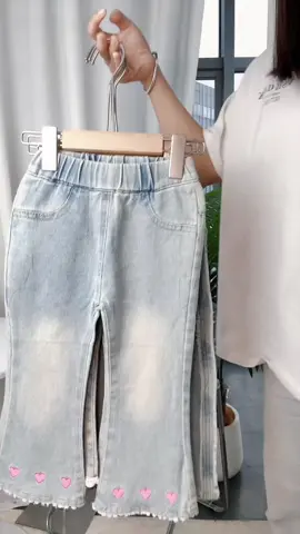 #ootdanakperempuan #jeansanak #anakanak #celanaanak 