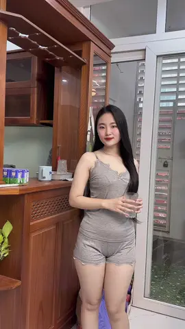 Bộ đồ ngủ thun tăm ôm dáng #donguquyenru #tiktoklive #dobomacnha #myoutfit #TikTokAwardsVN #doboxinh 
