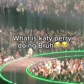 Katy Perry is tweaking #fyp #viral #ronaldoedit #unexpectededit #foryoupage 