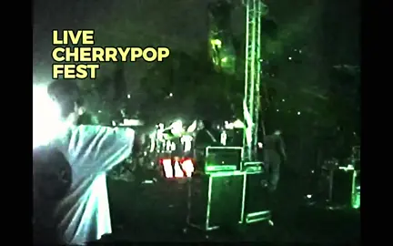 WHERE IS JOHNNY? @Cherrypop Festival @TEENAGE DEATH STORE  #handycam #camcorder #hi8 #sony #sonyhandycam #vhs #teenagedeathstar 