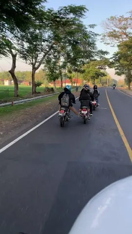 #gl100 #cb #touring  #foryoupage #fyp 