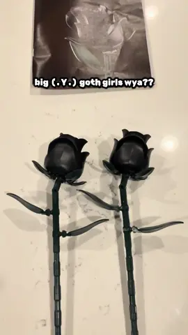 Fun to build and multiple colors! #flowers #roses #rose #blackrose #lego 