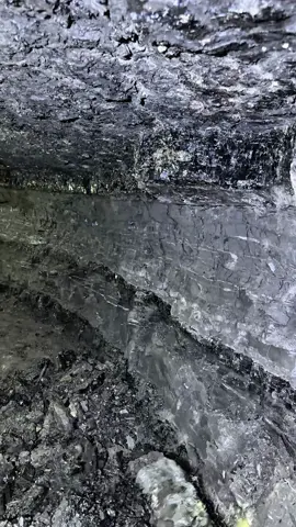Black diamond mining⛏️ #coalminer #blackdiamond #gold #pleasedontunderreviewmyvedios #support 