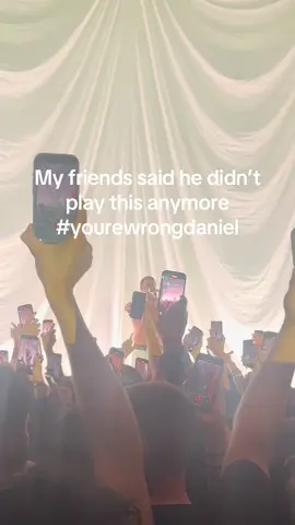 Yea I was one of the million annoying people at the yung lean show sorry