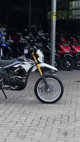 kalo ini namanya style apa?  #surex #surexgank #supermotoherex #dtracker @Kjm Pekanbaru. @KJM BAGAN BATU @KJM VARIASI @KJM_RantauPrapat 