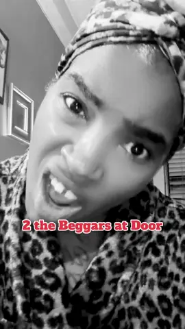 They 2 aggressive with the 🤚🏾 at these stores #shopping #dollartree #walmartfinds #familydollarcouponing #poplipsneighborhood 