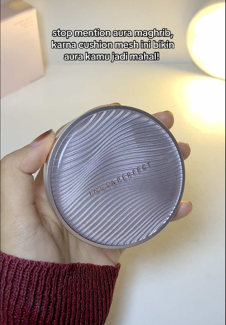udah agak buluk karna saking seringnya dipake, buat daily mantep abis🤏 #instaperfectglowmeshcushion #skinglowmeshinstaperfect #meshcushionviral #instaperfectskinglow #cushionbaruinstaperfect 