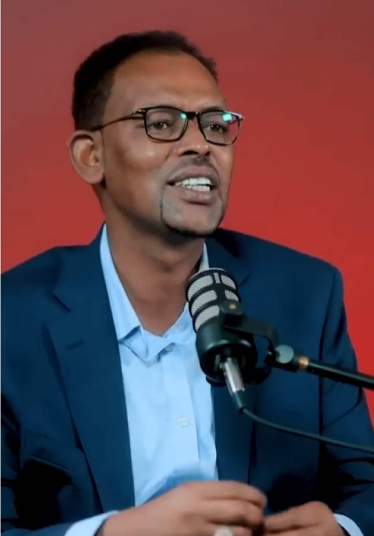 Kala dhimasho oon imaan #abwaan #suugaan #somalimusic #somalilandtiktok💚🤍❤ #somalitiktok12 