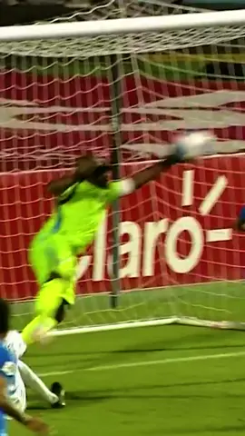 Incredible save from Placide 😱🧤 #Concacaf #FIFAWorldCup #Haiti 
