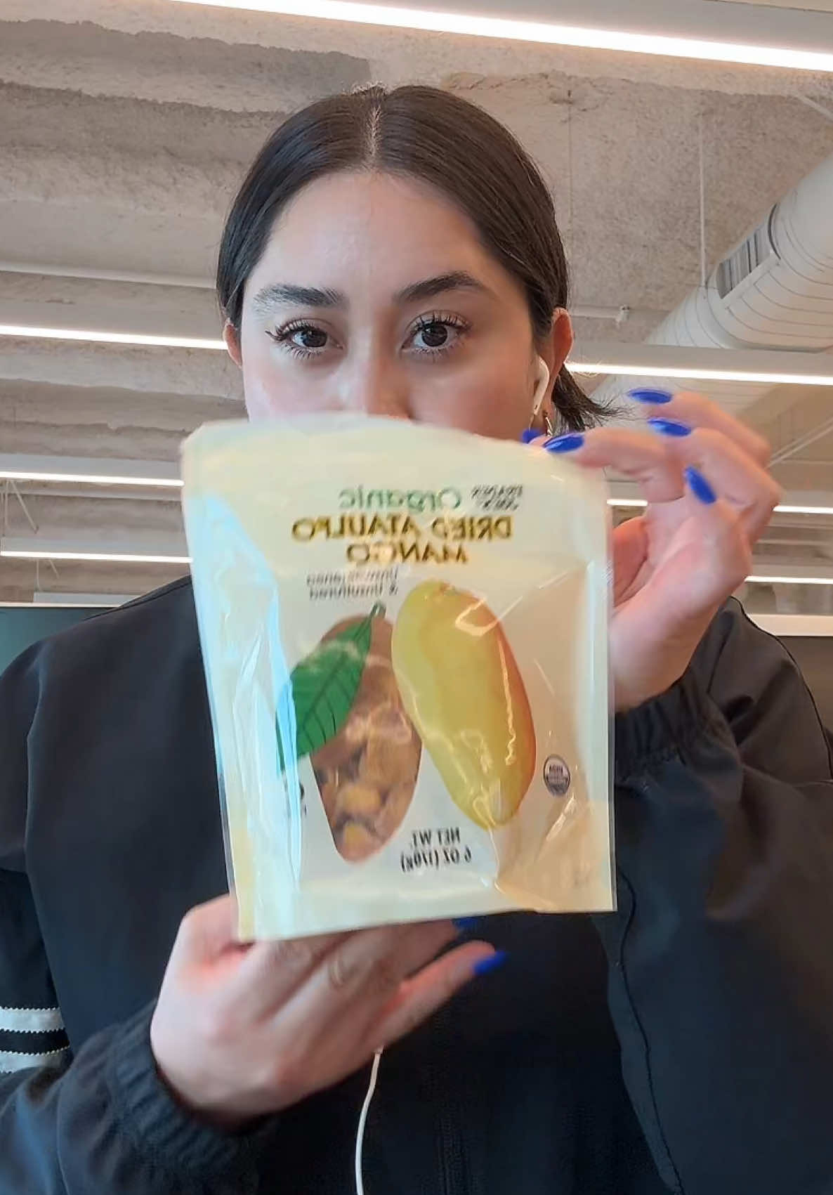 drop your favorite snacks below bc i’m always looking 👀 #officelife #officesnacks #corporatelife #9to5 