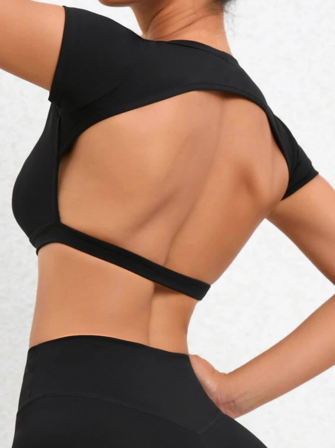 Women's Short Sleeve Sporty Yoga Top, High Elasticity Backless Gym Shirt, Comfortable Fitness Wear for All Seasons #workoutfit #workoutoutfit #workoutgear #shapewearshorts #workouttop #workoutshirt #womensactivewear #gymclothesforwomen #womentops #workouttops