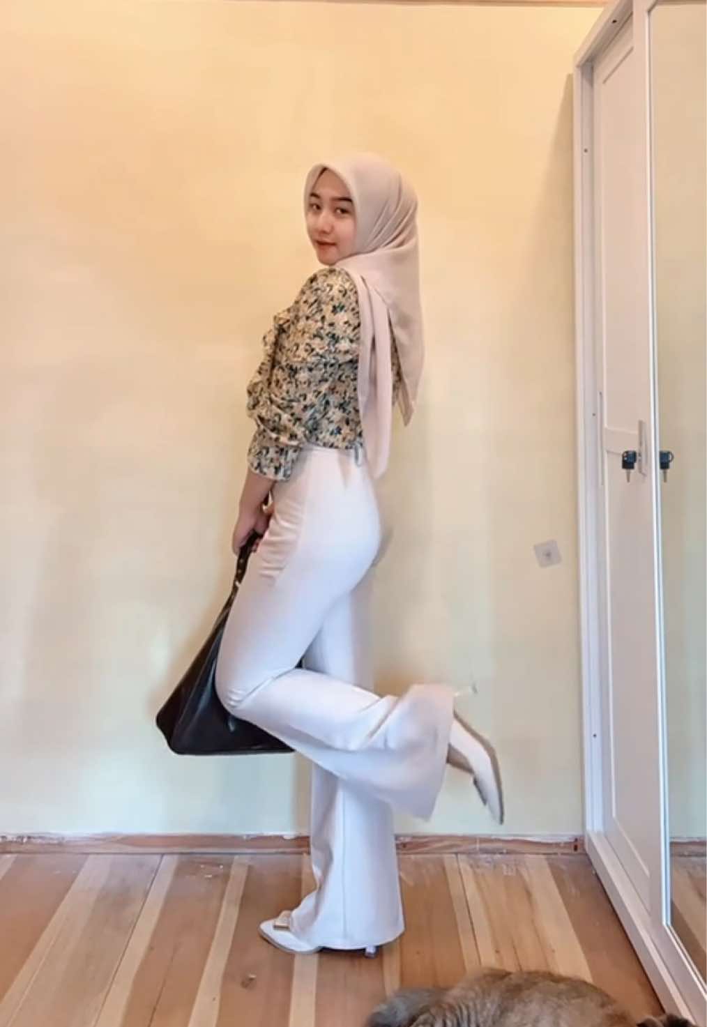 Celana kaum petite 151/50