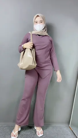 Rekomendasi oneset nih say bahan tebal adem  nyaman pol dipake yuk cek kranjang kuningnya#outfit #oneset #onesetkekinian #ootdfashion #fyp 