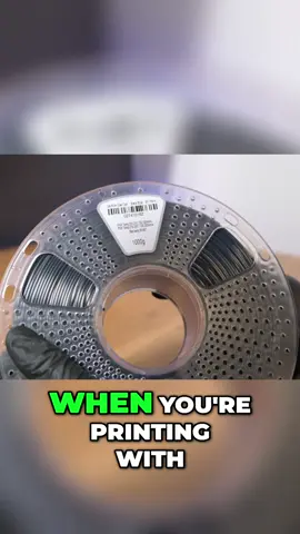 Want perfect color transitions when printing with multi-color filament? This calibration disc trick shows exactly where the change will occur! #3dprinting #3dprinter #filament #calibration #tipsandtricks