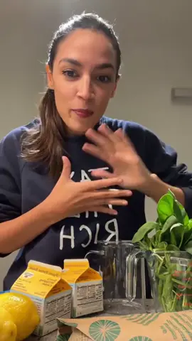 love her sweatshirt 💗#aoc #alexandriaocasiocortez #foryoupage #viral 