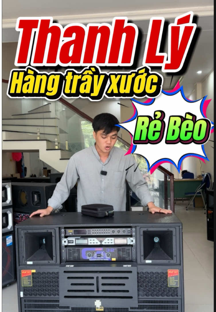 Tha.nh lý hàng trầy xước loa kéo điện khủ.ng #loakeothanhly #loakeogiare #loakeodidong #loa #loakeo 