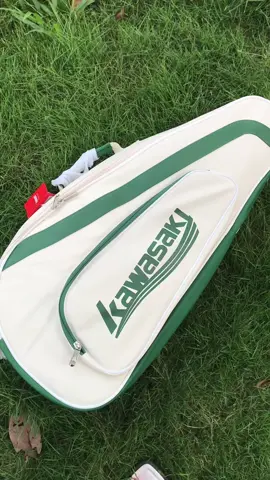 Superrr quality Kawasaki badminton bag😍 #kawasakibadmintonracket #badminton #badmintonplayer #badmintonlovers 