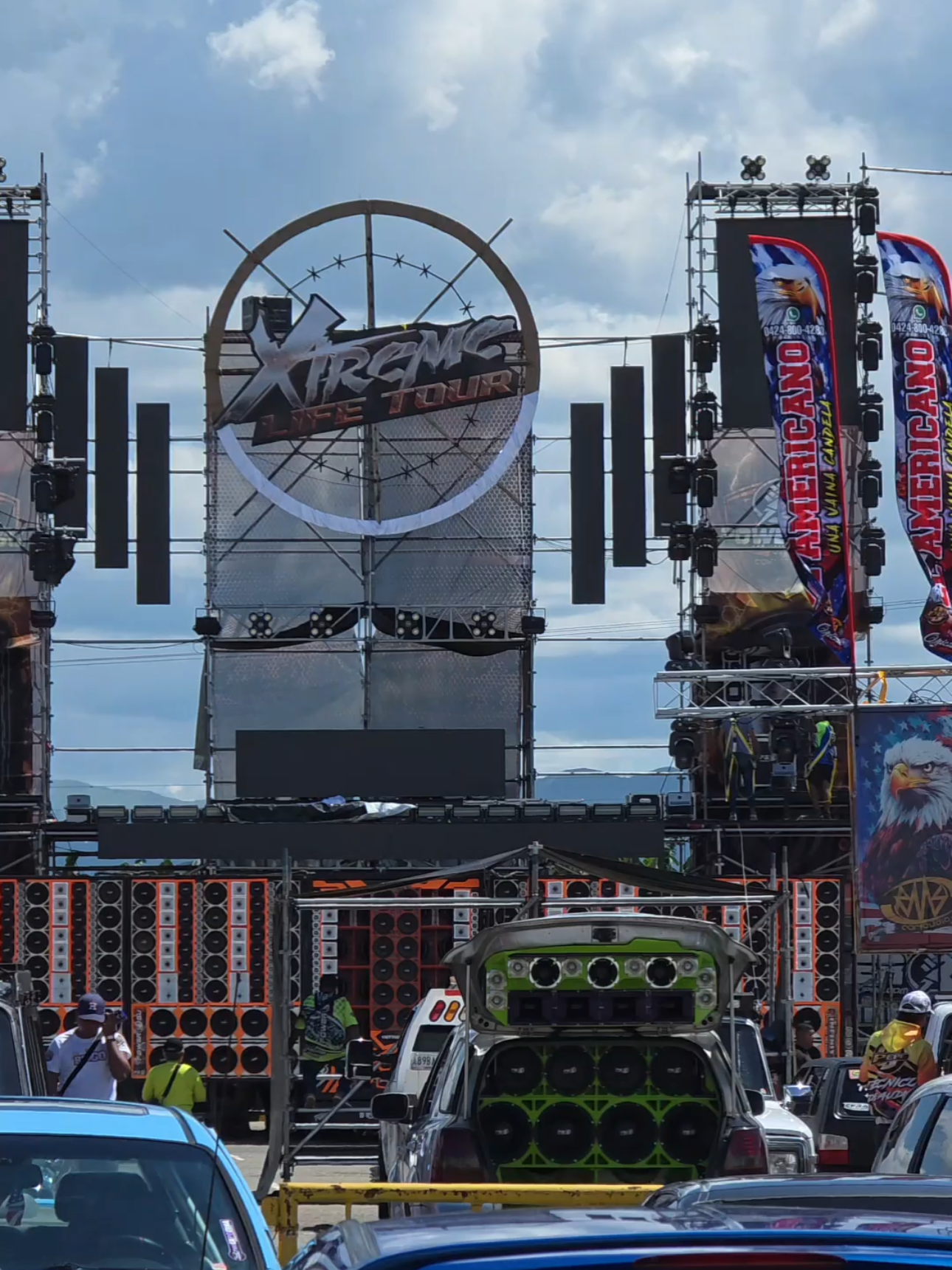 que musica pondrían acá? #Funk #phonk #montagemamostra  #tomorrowland  #venezuela 