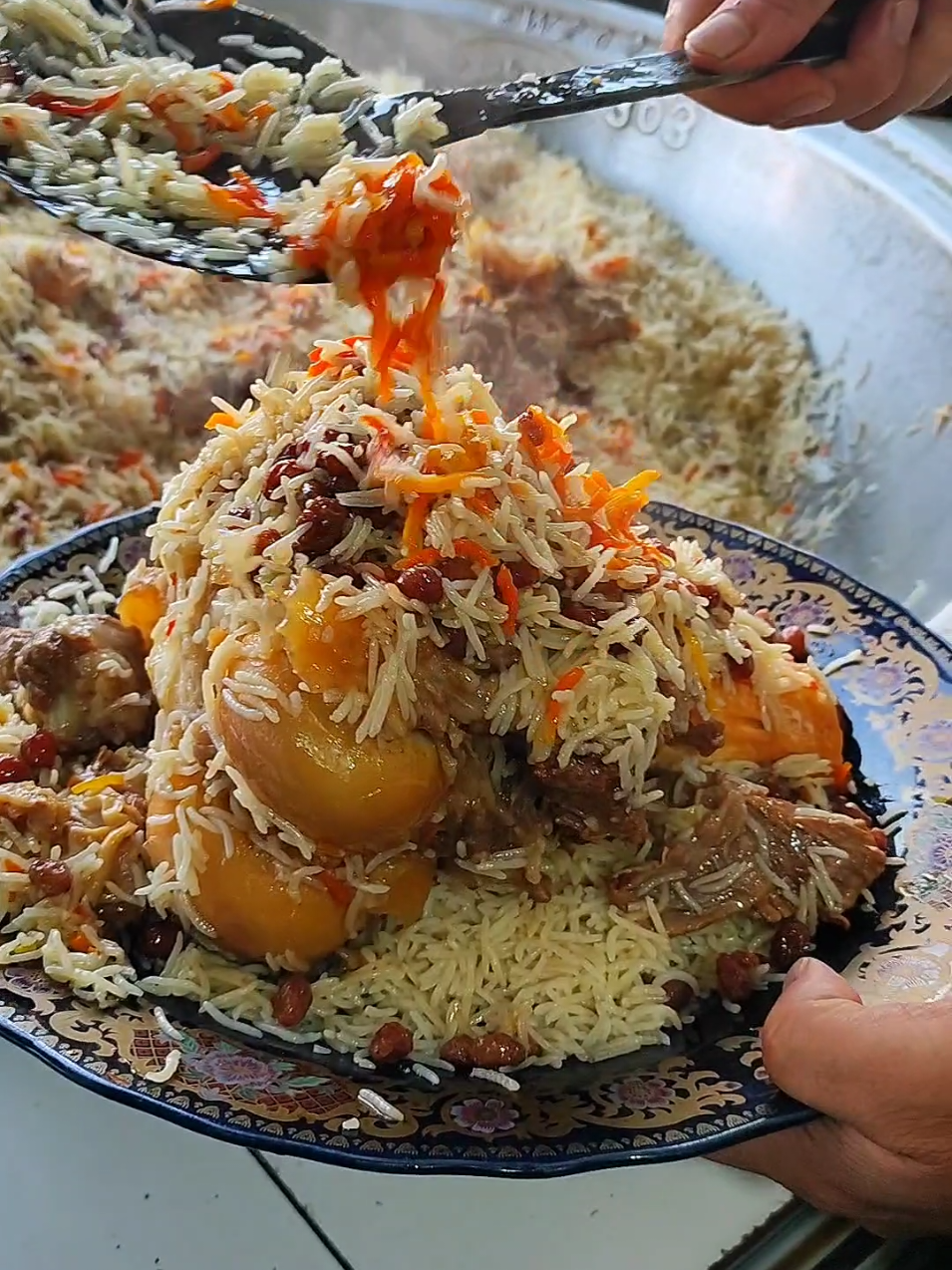ضمیر پلو واقع در شهر شبرغان  #قابلی_پلو😍🇦🇫 #شهاب_مرادی #foruyou #FoodLover #افغاستان🇦🇫 