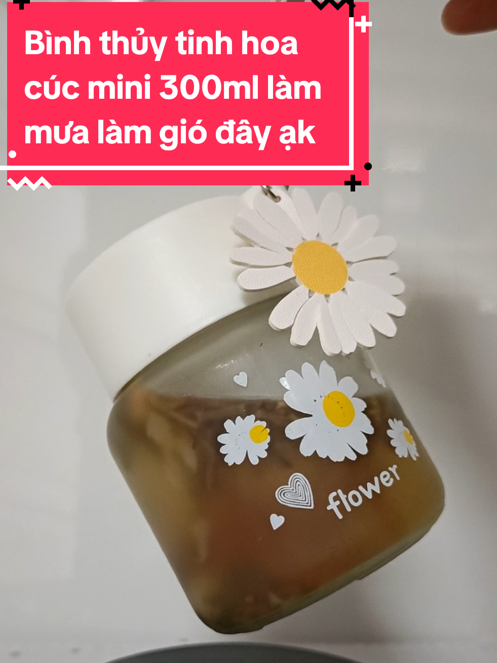 Bình đựng cf sáng thôi mà sao xinh zữ vậy chèn. #300ml nhỏ gọn. sạch sẽ. #binhdungnuoc #hoacuc #binhthuytinh #fyp 