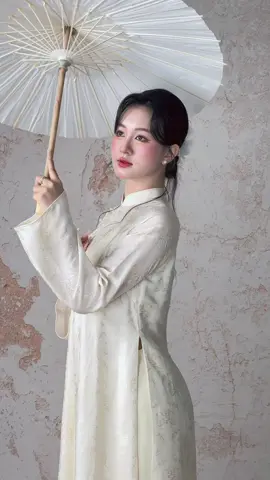 Chỉ trong gia đình có mình và ta ❤️  Áo Dài by TrangDinh #makeupcodau #aodaicuoi #codau 