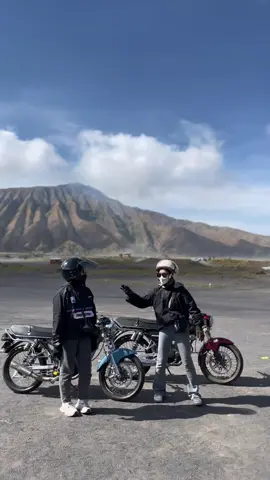 Esek “ 😂😭😭#fypviralシ #glindonesiafyp #bromotenggersemeru 