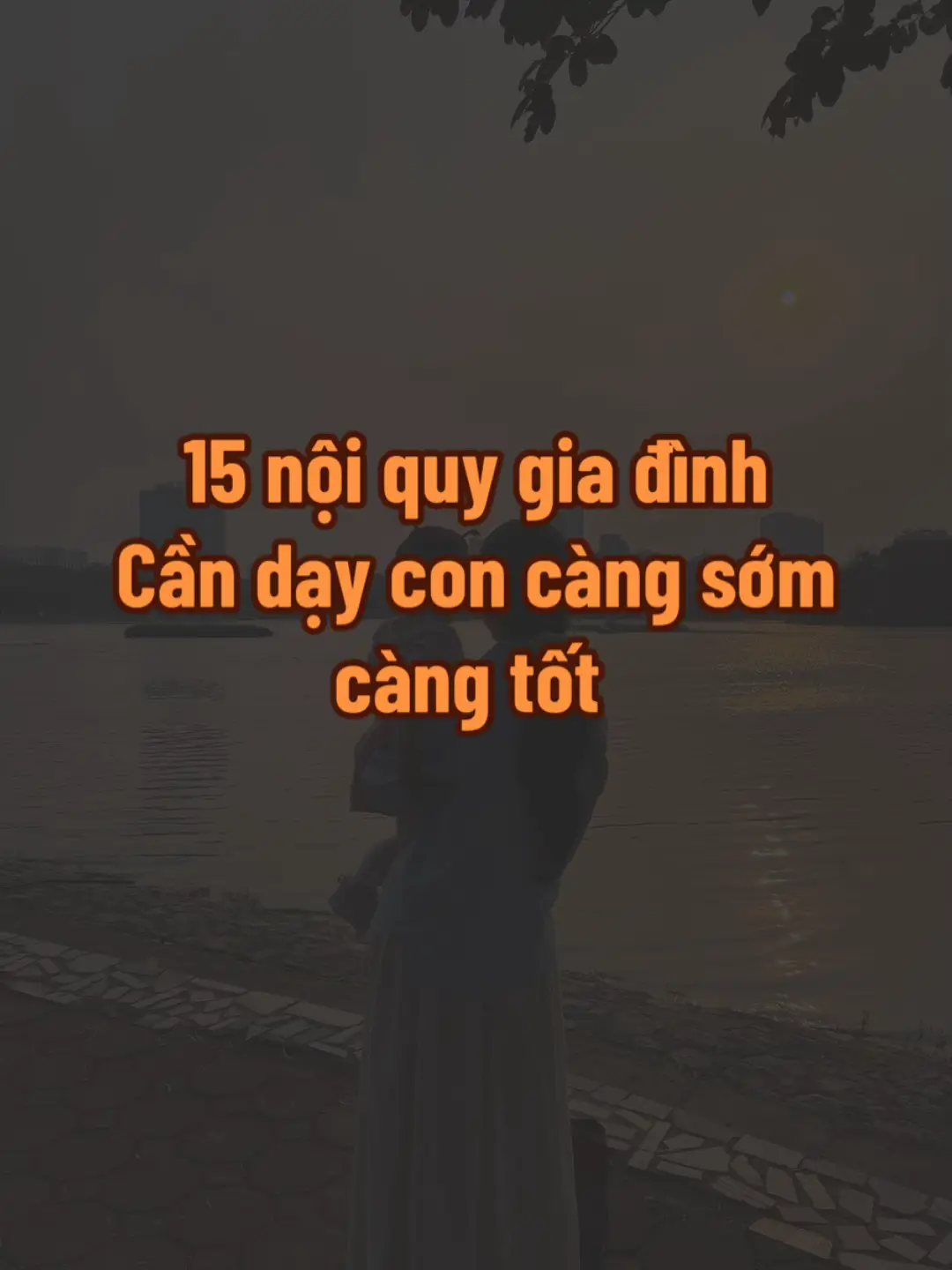 Dạy con cũng cần có sự nhất quán. Vậy nên nếu có thể đưa ra một nội quy thống nhất mà cả nhà cùng tuân thủ theo thì sẽ là một cách rất hay để dạy con và rèn luyện cho con. Ba mẹ thử nha. #nuoidaycondungcach #noiquygiadinh  #cachnuoidaycon  #xuhuong 
