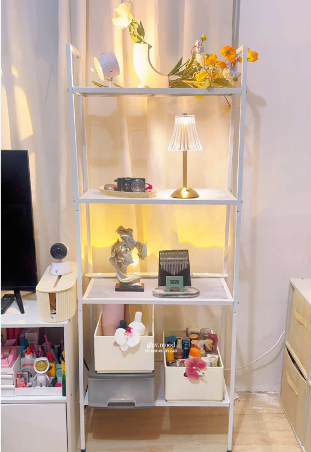 Replying to @glav 𓇼🫧 HOME STUFF | metal shelf rack ✨  #metalrack #shelf #rackorganizer #storage #homedecor 