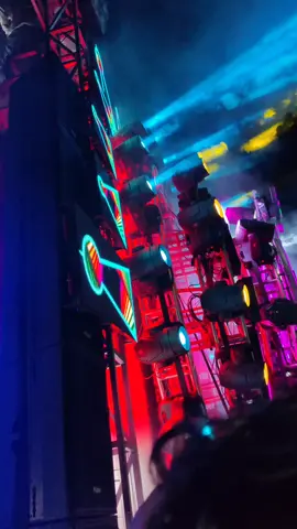 vibes gampingan gak ilang ilang 🤩 #karnavalgampingan #allingampingan2025 #partygank #pradiptalighting #k5maximalaudio 