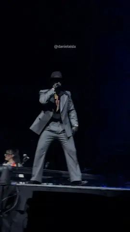 CONTRABANDO de @rauwalejandro en vivo ❤️‍🔥❤️‍🔥 #rauwalejandro #cosanuestra 