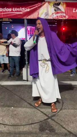 #jesucristosuperestrella #jesucristosuperestrella😂💙🇬🇹 dando un piropo ala muchacha 😂