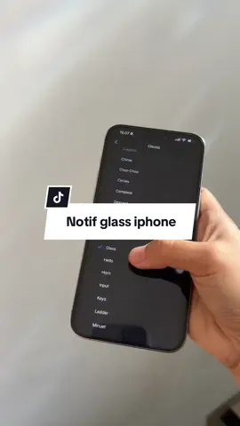 Hayo notif buat siapa ini? . . . . #iphone #iphonetips #notification #notif #glass 