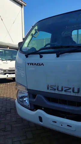 isuzu traga isuzu nlr bl isuzu nmr  isuzu giga  pemesanan unit : ratno isuzu  085646040104