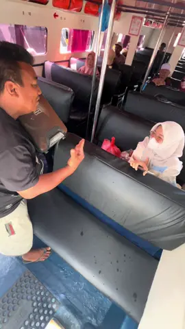 Yang ni memang btol2 padu die org punye suare lah adek awak ni…. #suaramerdu #pengamen #arif #fyp #fyppppppppppppppppppppppp @Aisah2404 @YC PROJECT V2 @R A P U H 🍂 Official @yana 