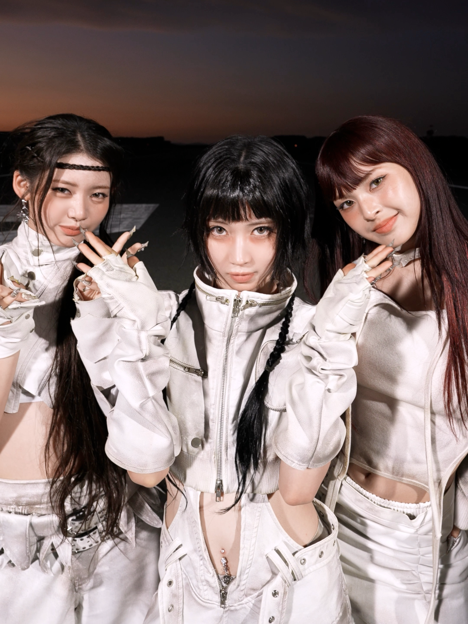 can you feel us ❓ #BABYMONSTER #베이비몬스터 #ベイビーモンスター #ASA #아사 #アサ#RORA #로라 #ローラ#CHIQUITA #치키타 #チキータ#WEGOUP #WEGOUP_challenge