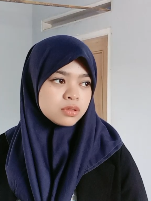 baru aja pidato.. #trending #hiburan_kocak #lipsinglucu #elinmarlinacs #fyppppppppppppppppppppppp 