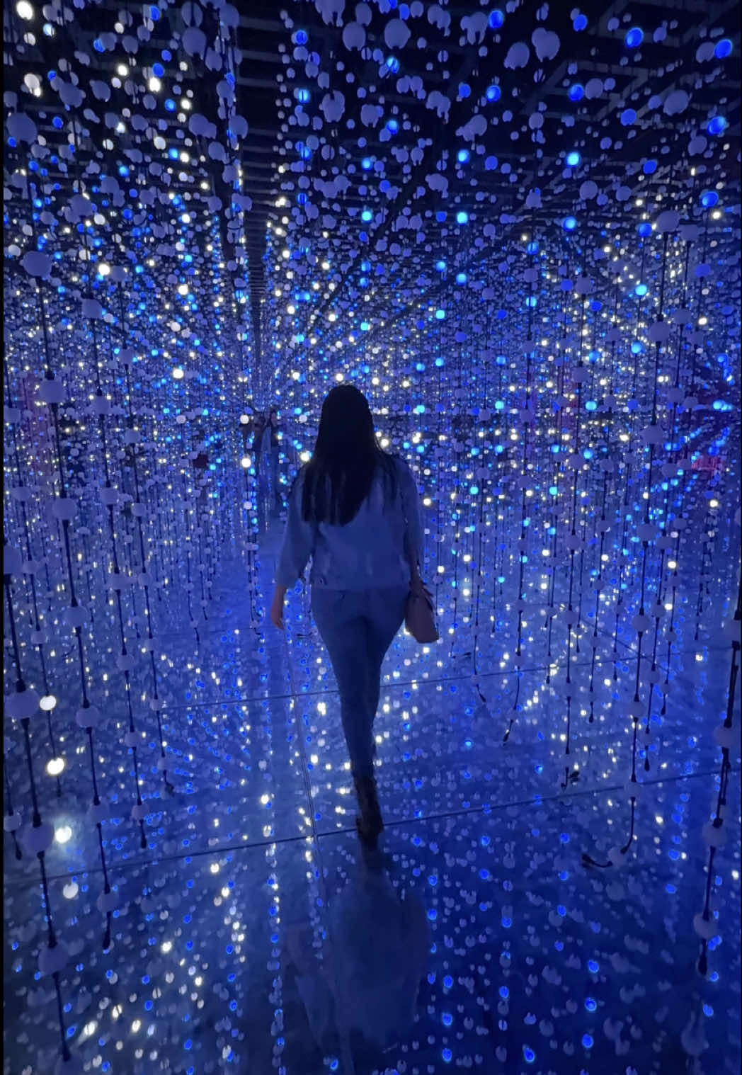 @Bubble Planet Experience New Jersey 📍  #bubbleplanet #bubbleplanetexperience #newjersey #contentcreator #thingstodoinnj  Exploring New Jersey  Dream Mall New Jersey  Bubble Planet Experience New  Jersey  Things to do in New Jersey  NJ activities 