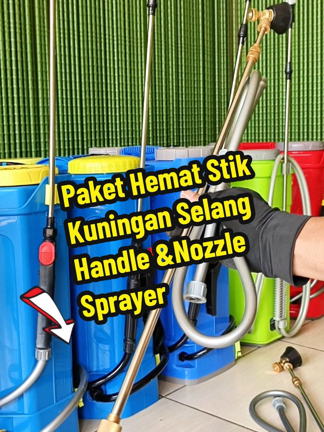 Membalas @ardian.hsb7Paket hemat Stik Kuningan Selang handle dan nozzle sprayer. #stiksprayer #selangsprayer #handlesprayer #nozzlesprayer #alatsemprotan 
